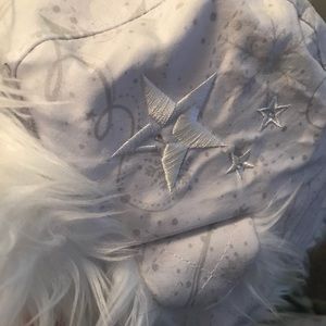 Super cute winter hat!